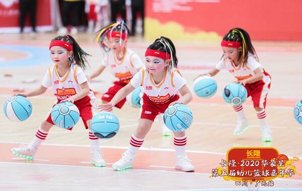青川县幼儿园在全市幼儿篮球赛场再创佳绩